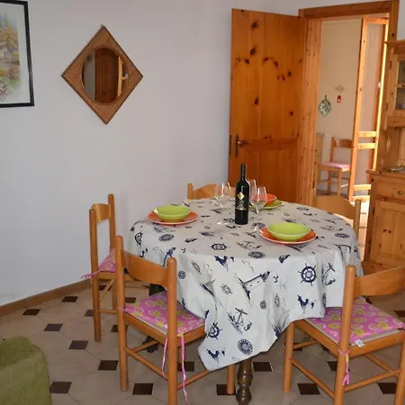 Ll13 A 200m Dal Mare Apartment
