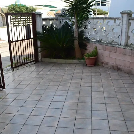 Ll13 A 200m Dal Mare Apartment